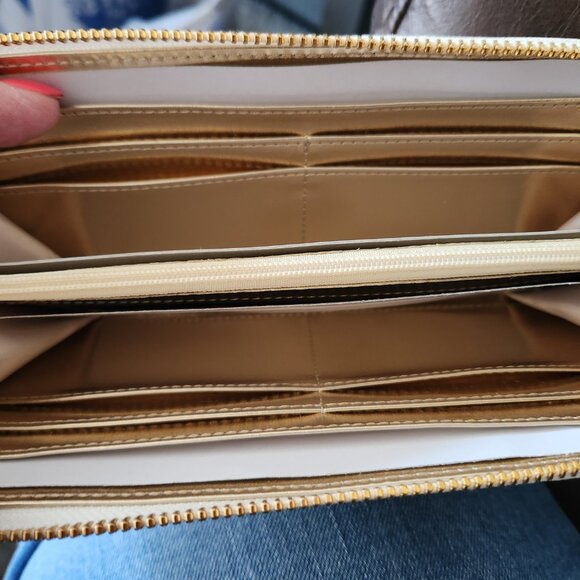 Calvin Klein Purse and wallet - Picture 5 of 5